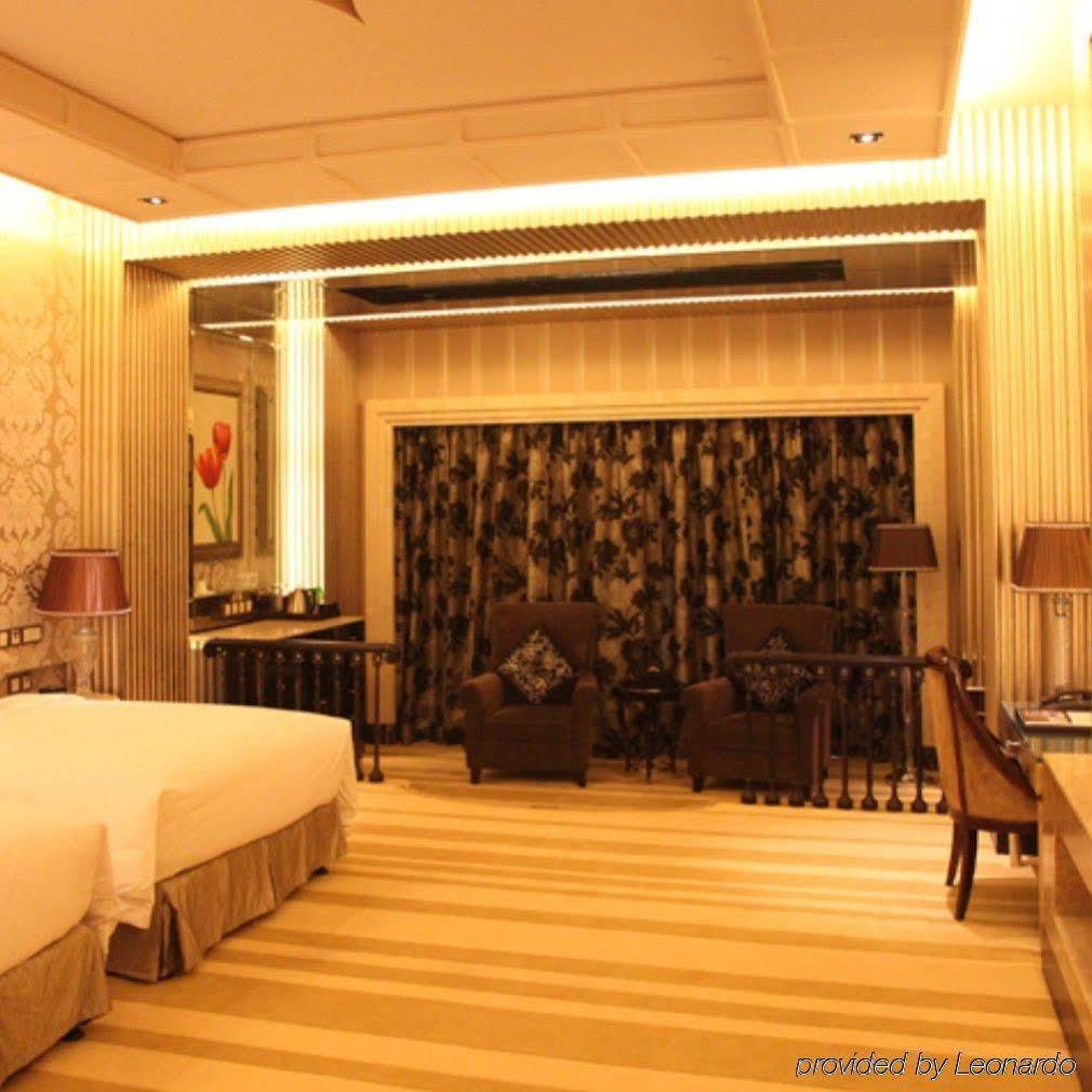 Chateau Star River Taiyuan Номер фото